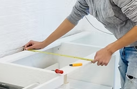 Measuring a sink opening during countertop templating
